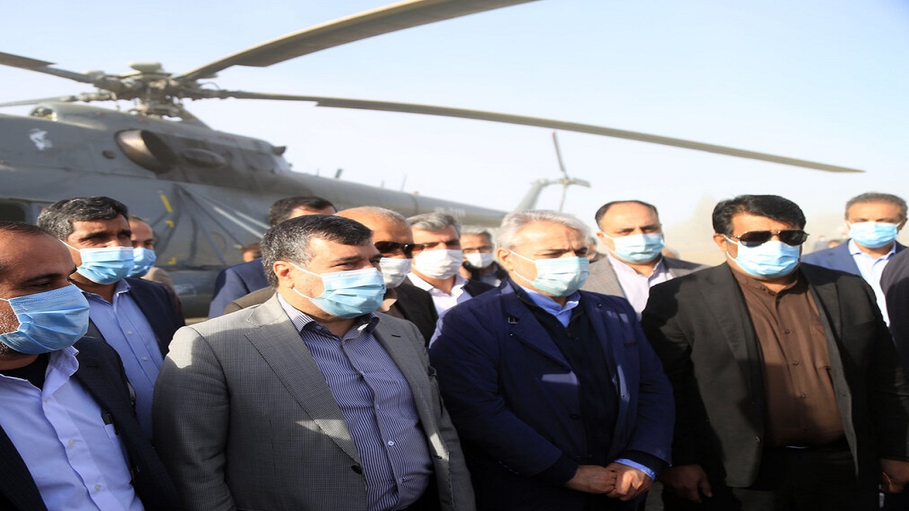 بازدید معاون رئیس جمهور از پایانه نفتی جاسک