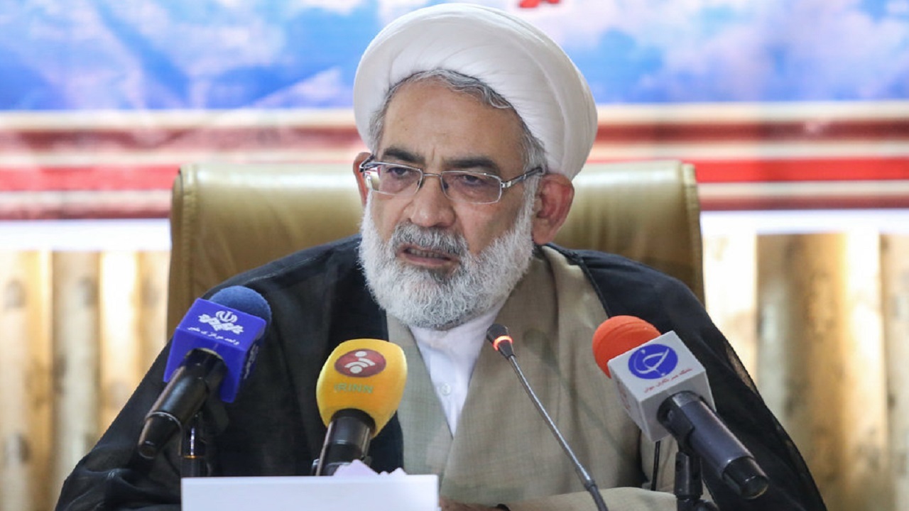 منتظری: بانک‌ها نمی‌توانند به بهانه گرفتن سود بالاتر اموال وام گیرندگان را ضبط کنند