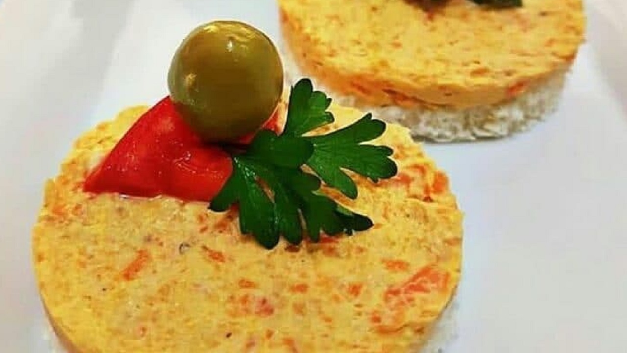 آموزش آشپزی؛ از راتای مرغ و نان چمچمو با خمیر جادویی تا کدو سبز شکم پر رژیمی و با پنیر پیتزا+ تصاویر