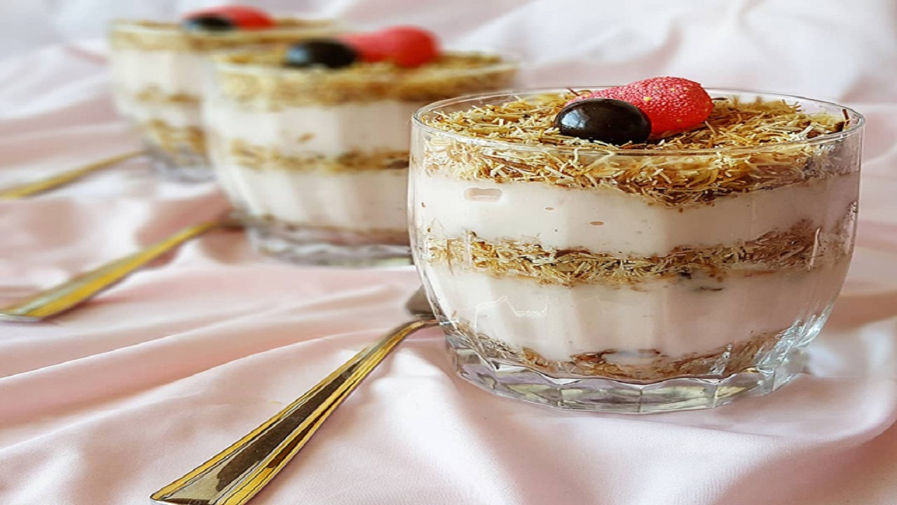 طرز تهیه کادایف لیوانی با محلبی به روش‌های مختلف؛ دسر شیک ترکیه‌ای