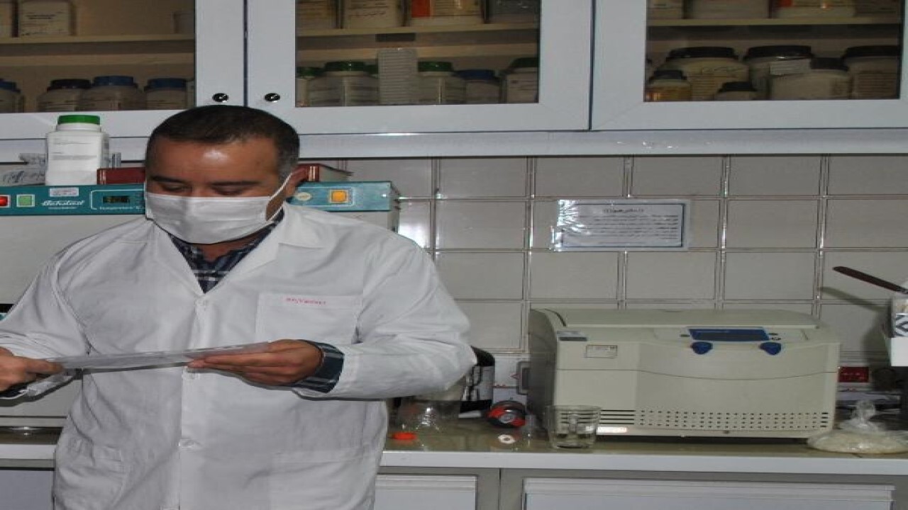 انجام بیش از ۱۴ هزار فقره آزمایش تخصصی در دامپزشکی خراسان شمالی
