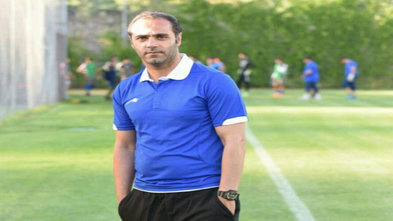 داور بازی روح و روان تیم ما را به هم ریخت/ مربیان جوان باید حمایت شوند