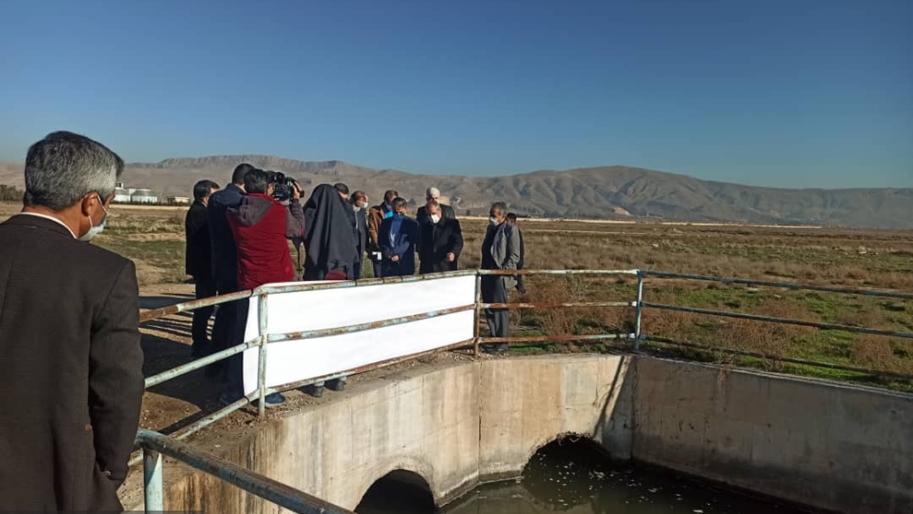 پیشرفت ۵۱ درصدی طرح انتقال پساب تصفیه خانه شیراز به سروستان