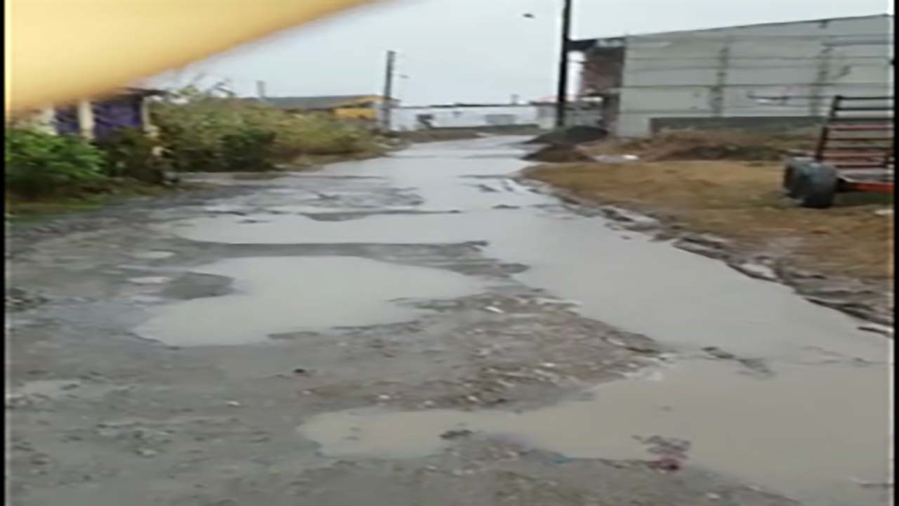 فیلمی از وضعیت نامناسب معابر در روستای شیرمحله