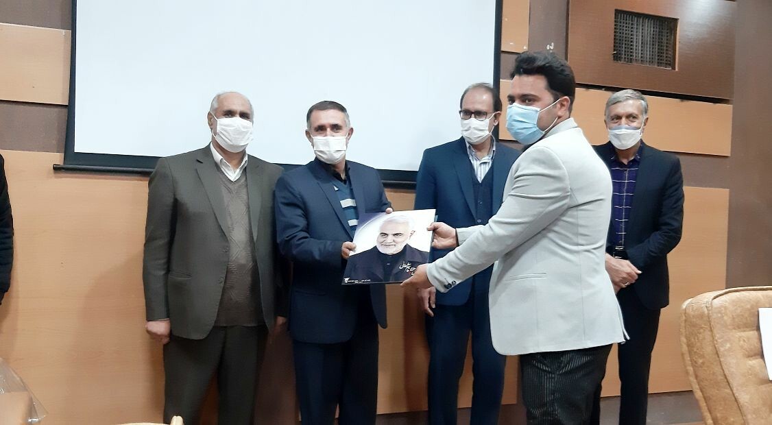 تجلیل از خانواده&zwnj;های شهدا و ایثارگر مدافع سلامت در سیرجان