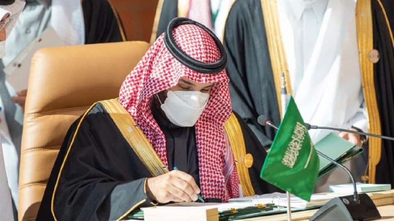 حواشی مراسم آشتی کنون بن سلمان و امیر قطر/ از ماسک لاکچری تا خودروی لوکس