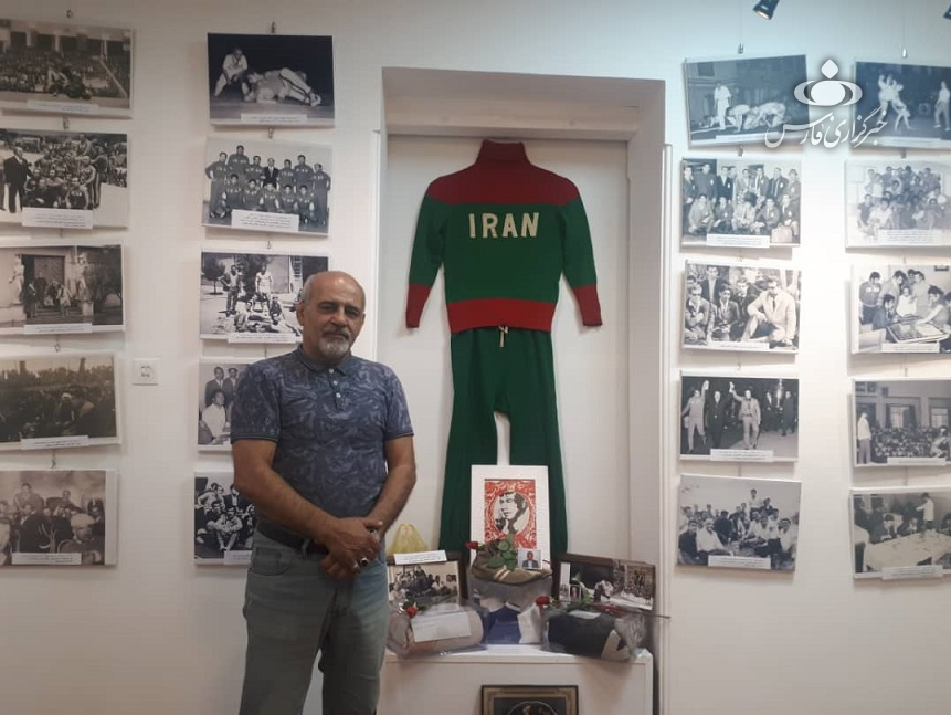 ردپای یک زن روسی در نمایشگاه عکس آقا تختی!/ اسکناسی که به عشق جهان پهلوان از &laquo;دوسلدورف&raquo; به تهران رسید