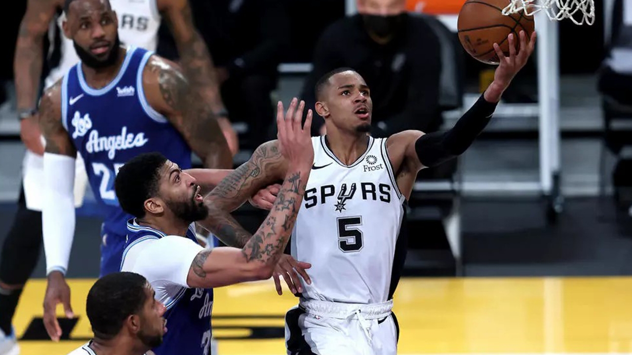 لیگ بسکتبال NBA/ زور لیکرز به سن آنتونیو نرسید/ بروکلین از سد فیلادلفیا گذشت