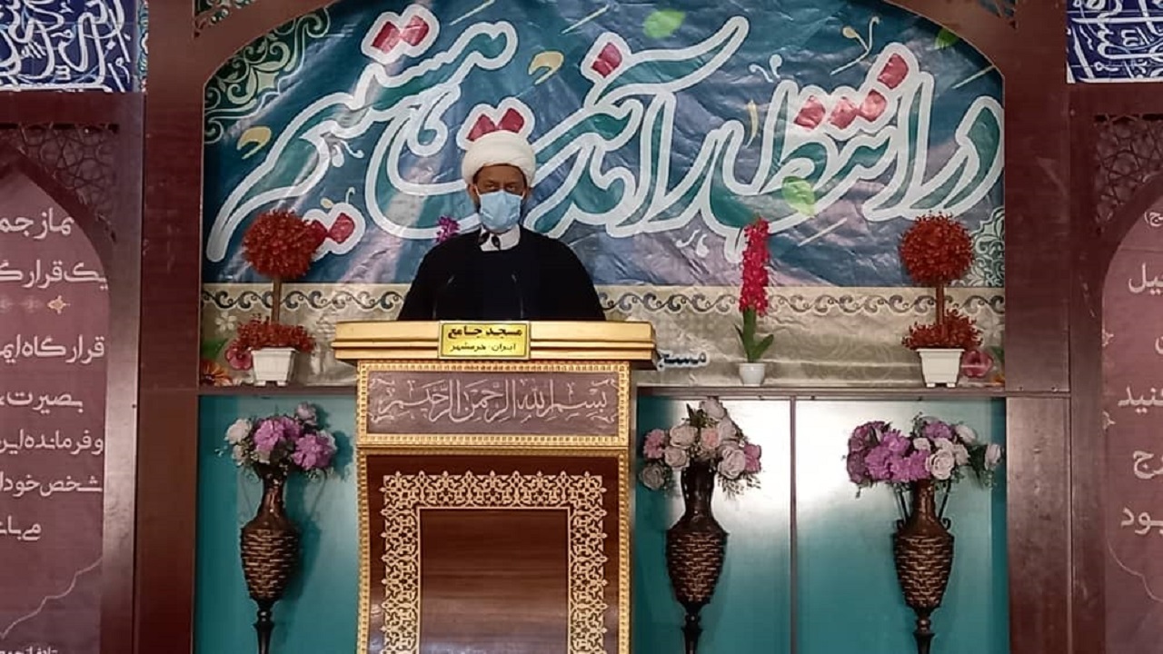 تحریم‌ها باید لغو شود و تنها راه بی اثر کردن تحریم ها تحقق اقتصاد مقاومتیست