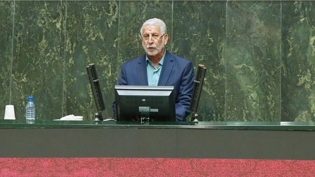 نماینده زابل از توضیحات آذری جهرمی قانع شد