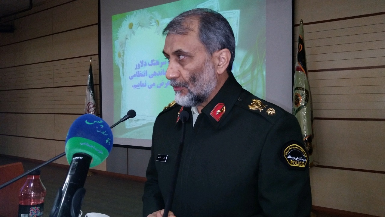 استان ایلام با تقدیم سه هزار شهید کارنامه درخشانی در دفاع از انقلاب اسلامی دارد