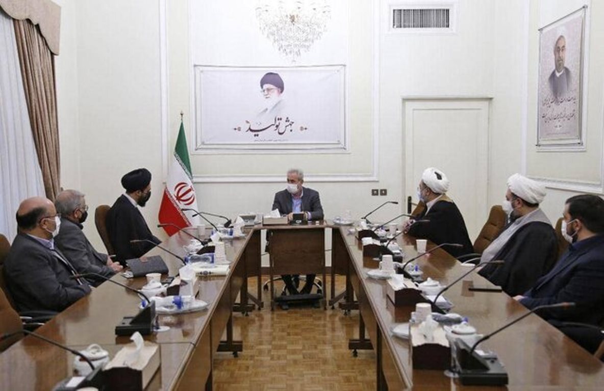 مراقب باشیم پیک زمستانی کرونا رخ ندهد