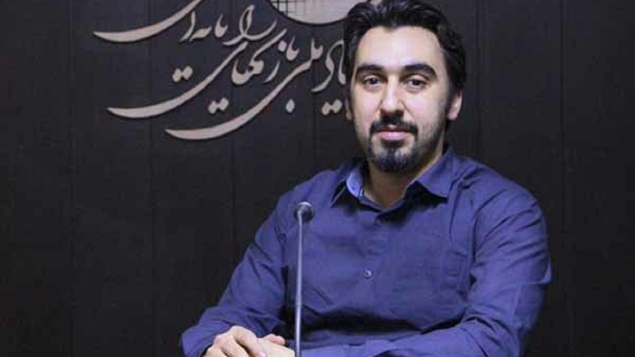 ساخت بازی‌های داخلی توسط بازی سازان بومی / از بازی ساز های خارجی استفاده نمی کنیم