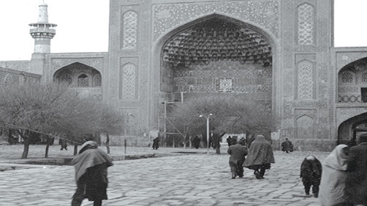 نگاهی به بست نشینی در تاریخ مشهد