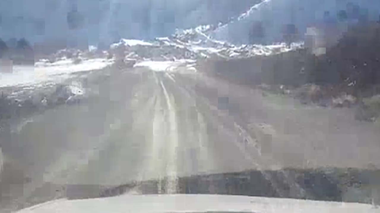 وضع نامناسب جاده در روستای کهنه جلگه + فیلم