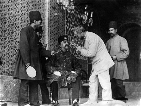 مردی که یک تنه با توطئه انگلیس مخالفت کرد