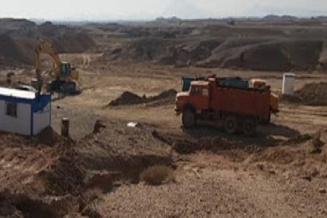 آغاز ساخت بند خاکی کلیزه در نایین