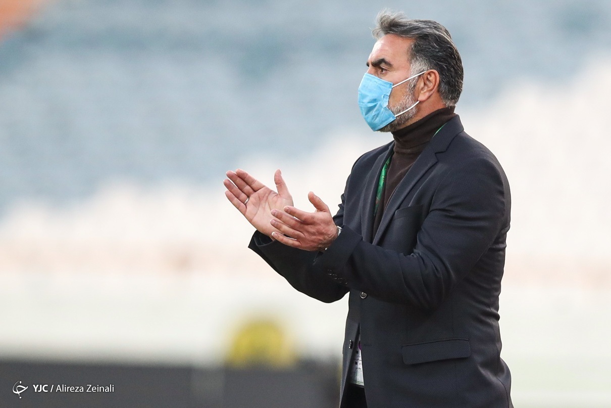 استقلال - پرسپولیس/ جنگ نیمروزی در ورزشگاه خالی