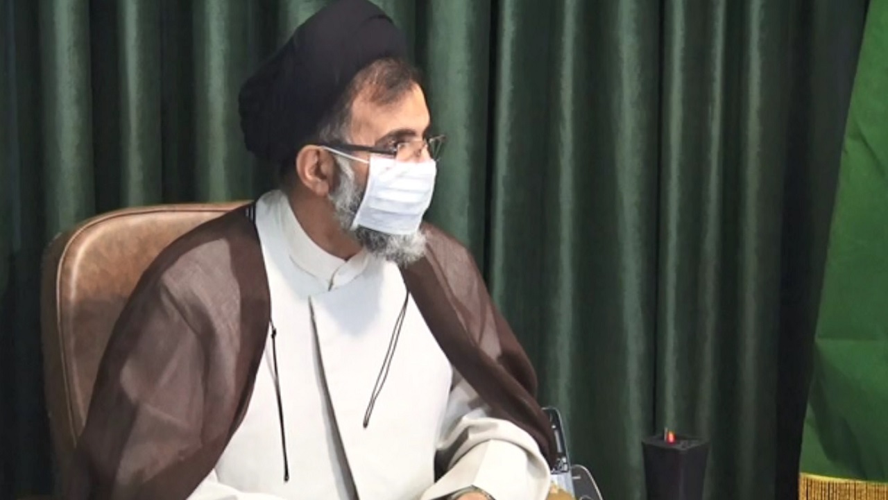 آیت الله مصباح همواره باتفکرات التقاطی غربی مبارزه می کرد