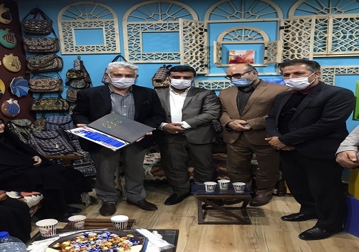 افتتاح اولین گالری هنری و صنایع دستی بخش خصوصی در خرمشهر / توجه به پویایی اقتصاد هنر