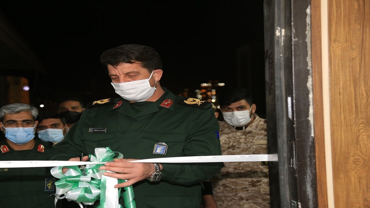افتتاح ساختمان بسیج کارگری و کارخانجات هرمزگان/ توزیع بسته های معیشتی بین کارگران