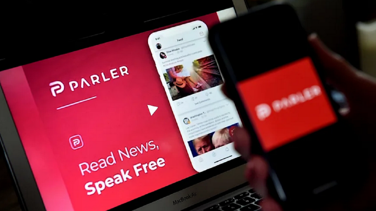 اپل نرم افزار Parler را از اپ استور حذف کرد