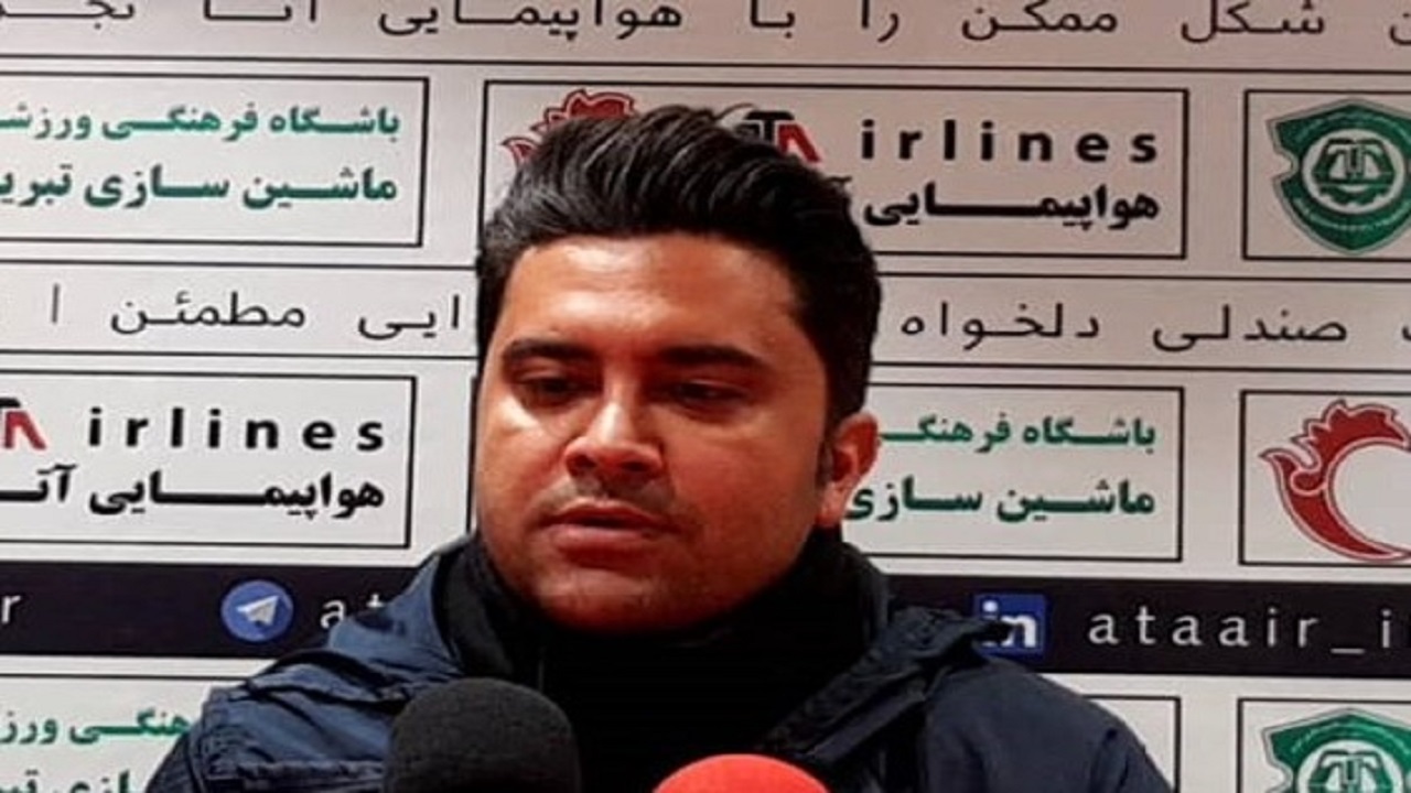 شایسته کرمان است که زمینی با چمن طبیعی داشته باشد/ باید در ادامه فصل این شکست را جبران کنیم