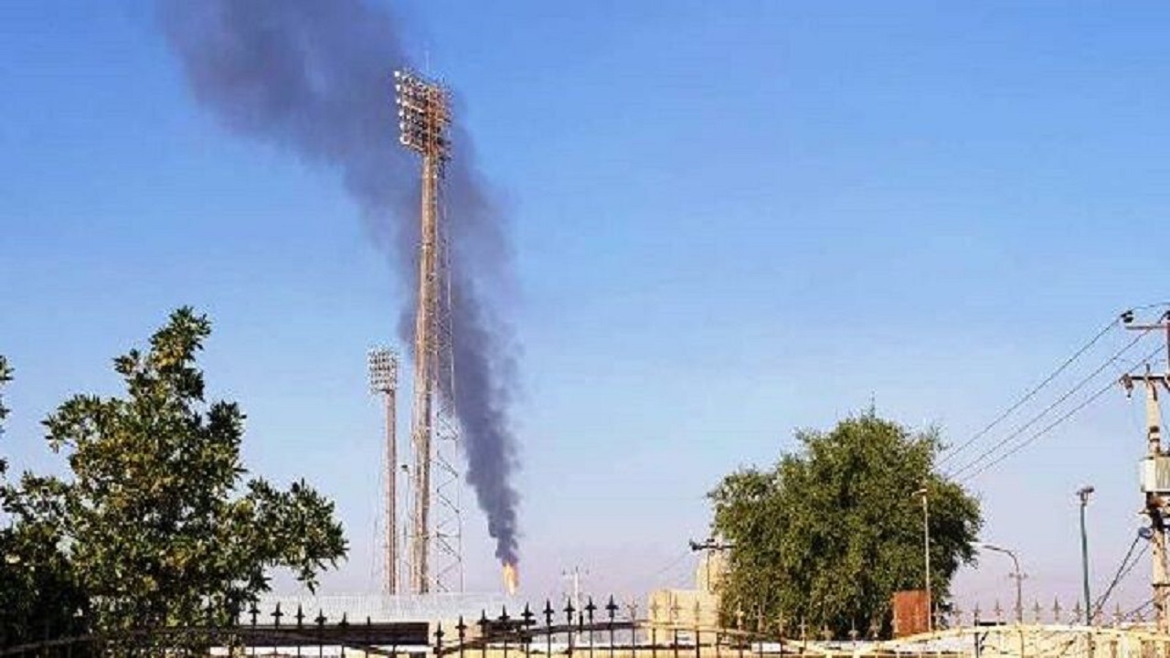 شکایت محیط زیست از پالایشگاه و پتروشیمی آبادان