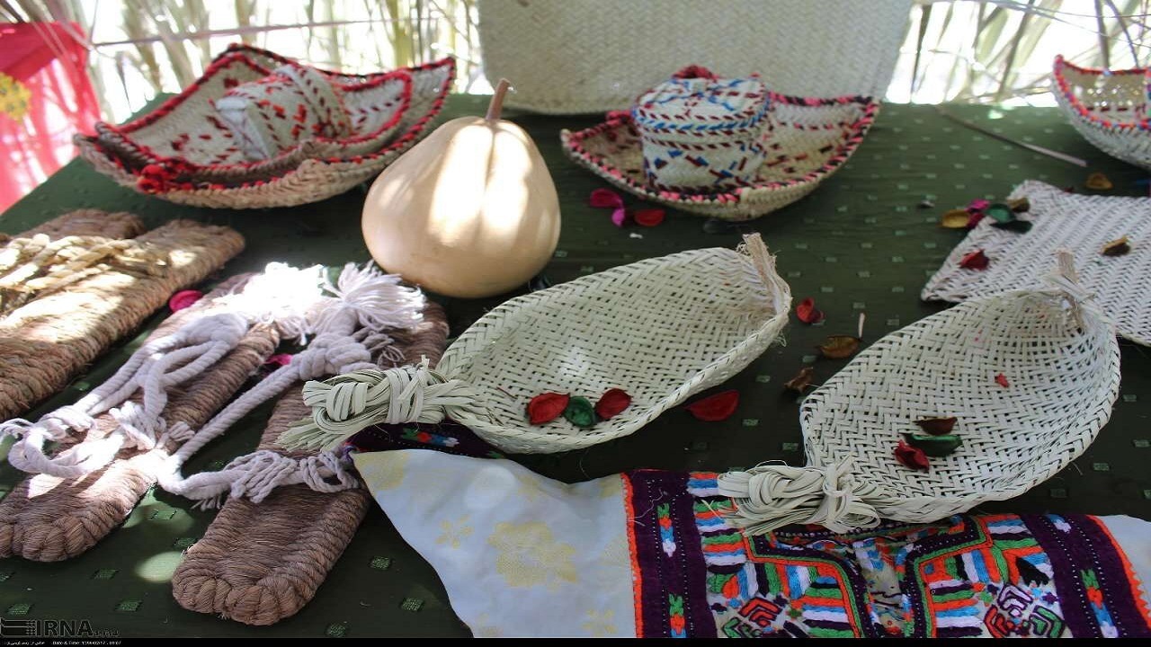 ۲ تعاونی صنایع دستی در نیکشهر راه‌اندازی شد