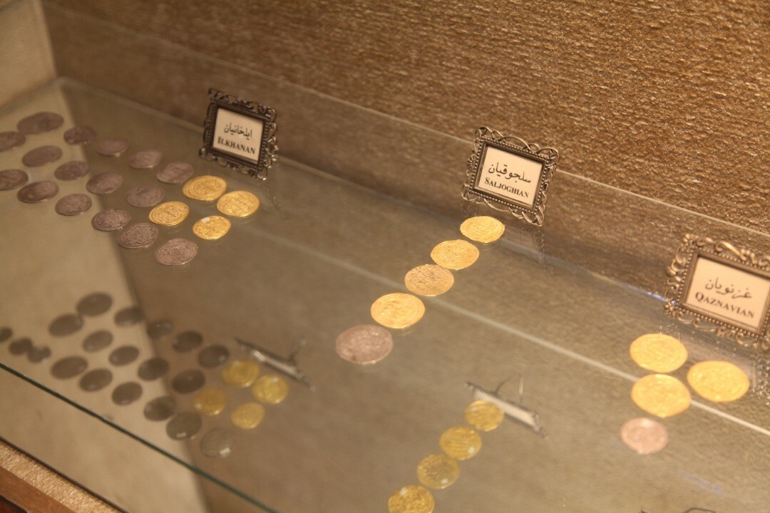 مرمت ۱۳۰ سکه تاریخی در کرمان