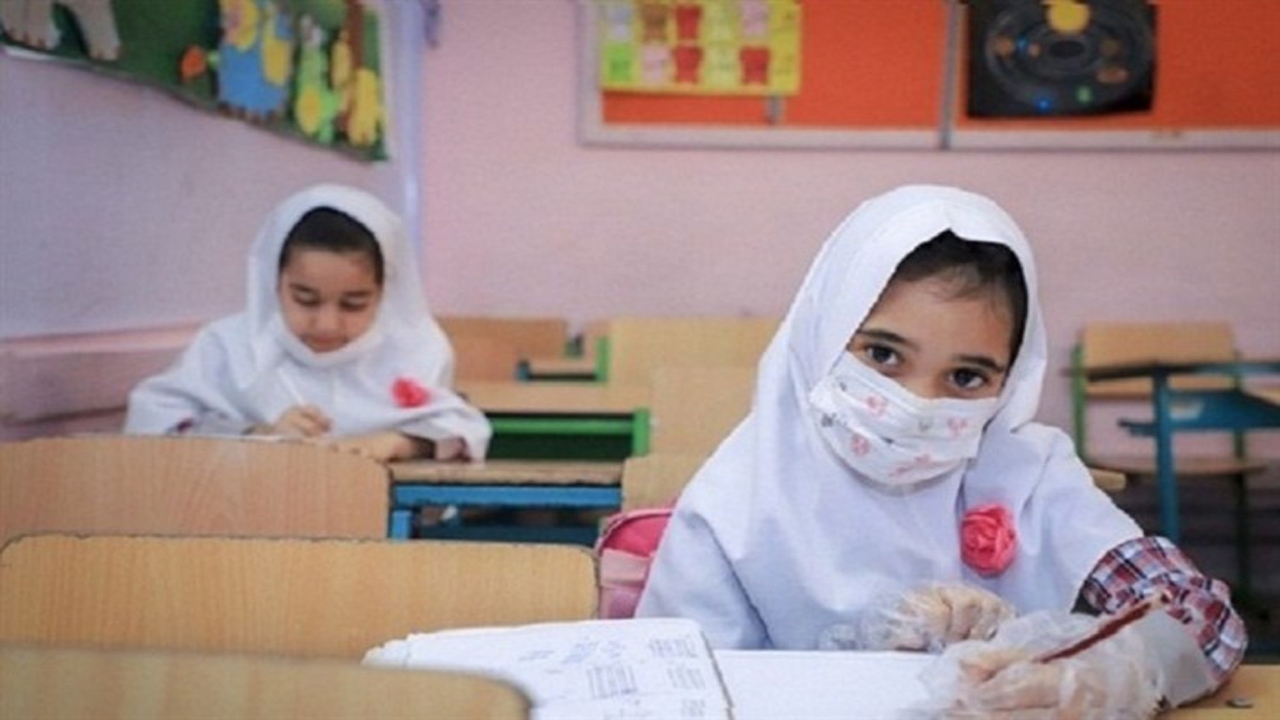 حضورکادر اداری و اجرایی در تمامی مدارس استان در مناطق زرد و آبی از اول بهمن