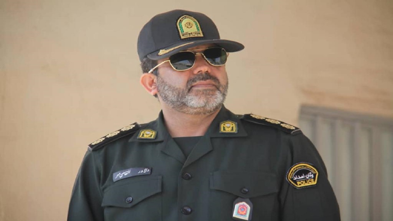 توقیف کامیون‌های حامل ۶۰ تن چوب قاچاق در دهلران