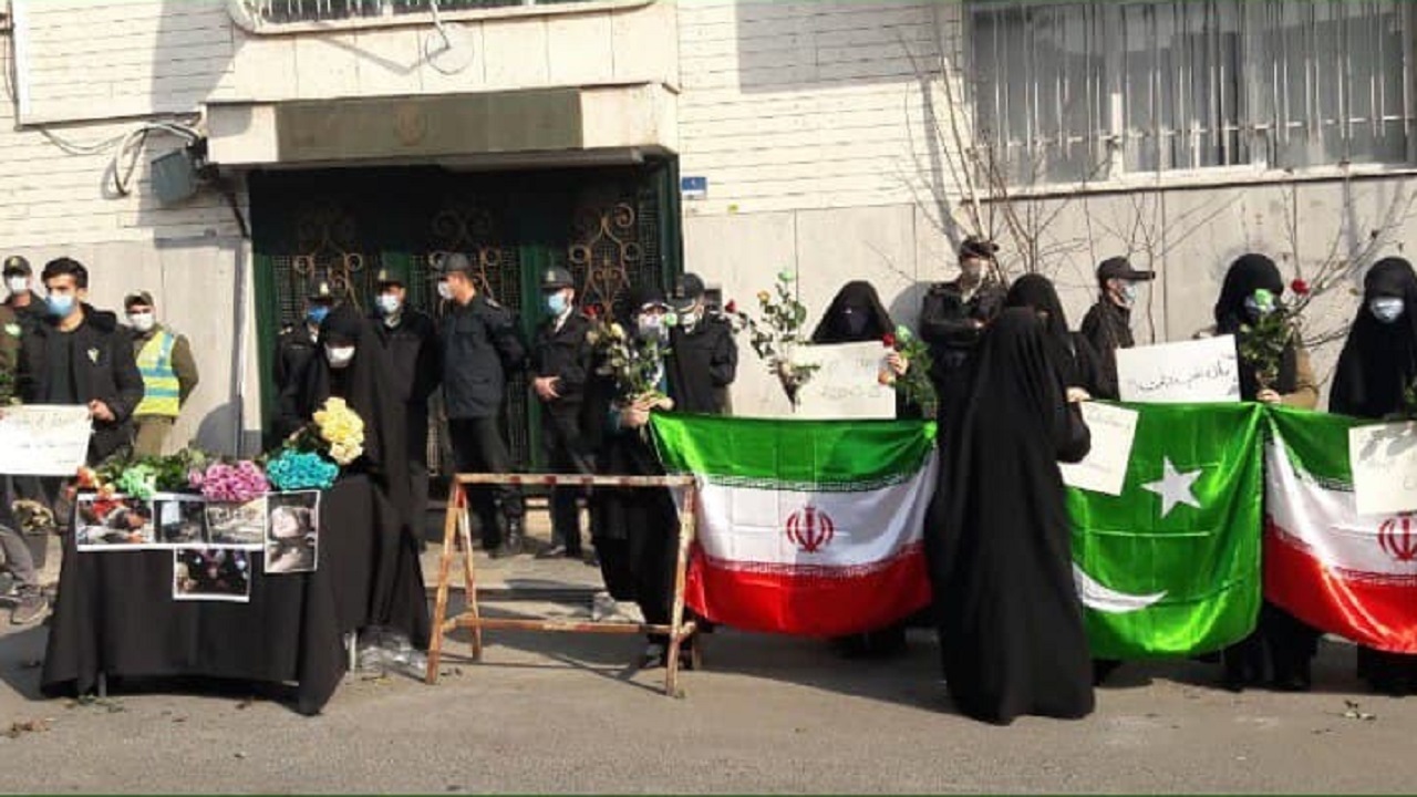 اقدام زیبای مردم ایران پس از شهادت ۱۱ شیعه پاکستانی توسط داعش+ تصاویر