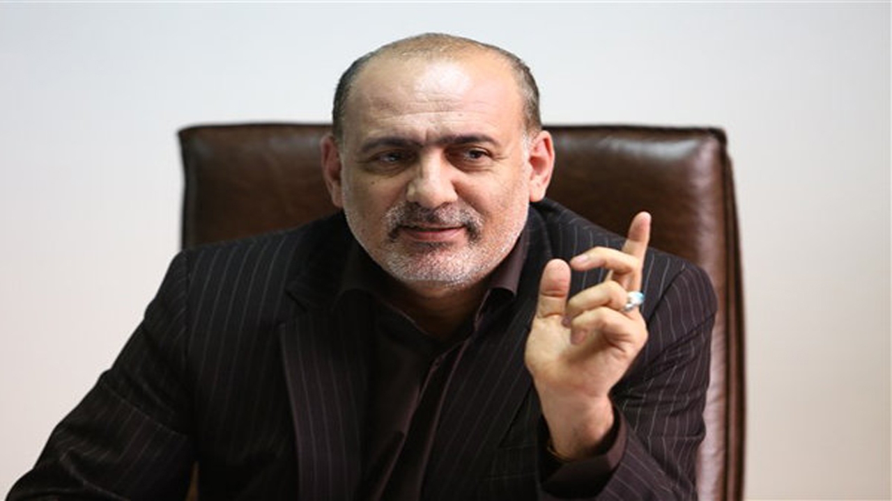 دارا بودن سند تحول معیار پخش فیلم برای دانش آموزان است