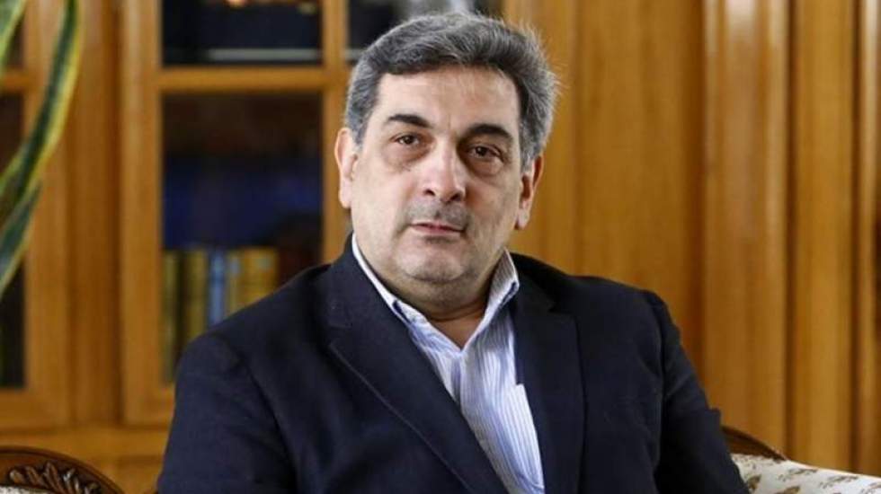بازدید شهردار تهران از داوری آثار یادمان سرباز وطن