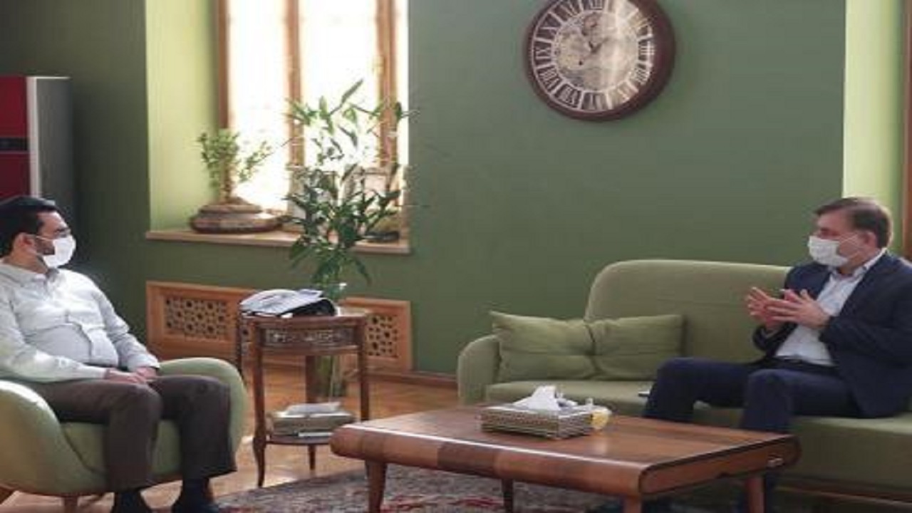 درخواست استاندار گیلان از وزیر ارتباطات و فناوری اطلاعات برای رفع مشکل اینترنت در مناطق روستایی