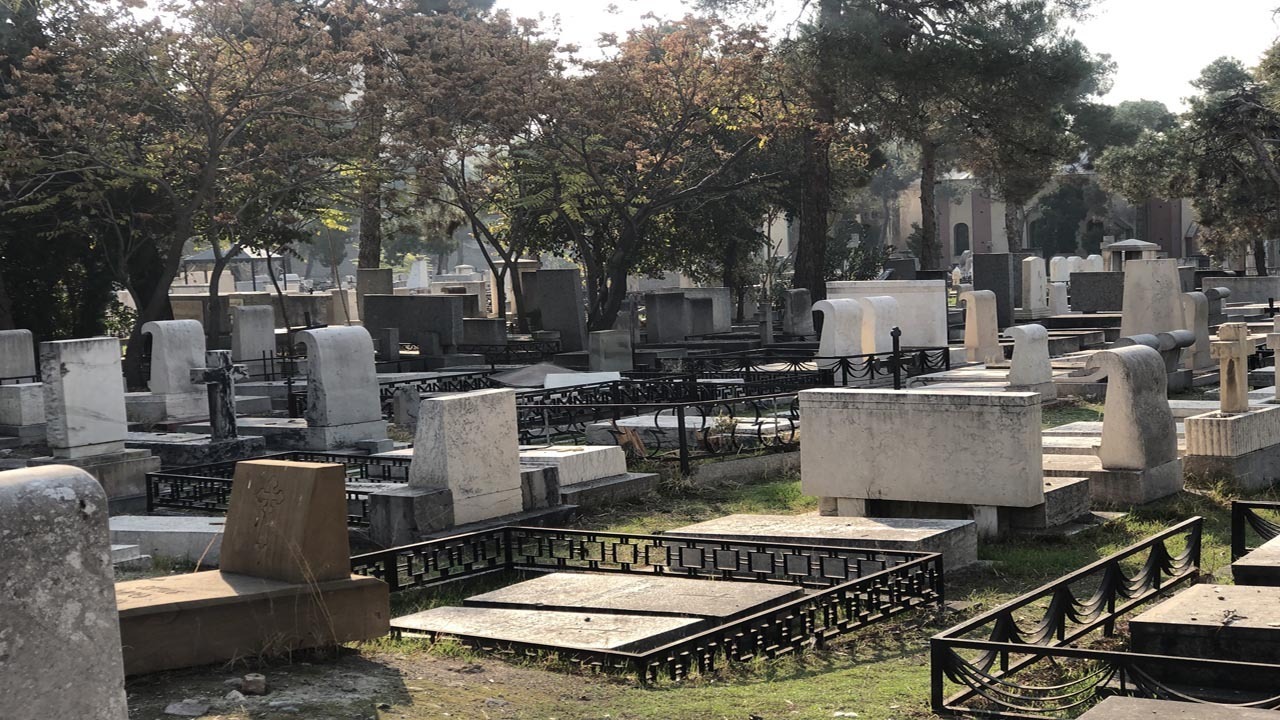 گورستان دولاب 