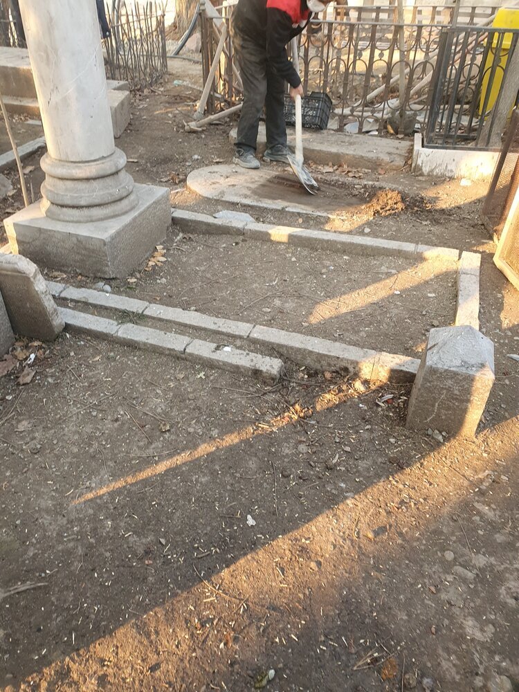  مرمت گورستان 
