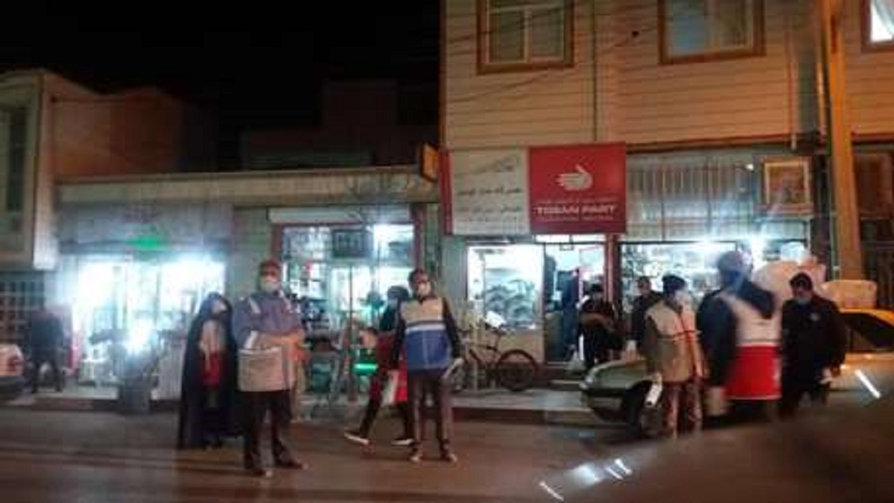 توزیع ماسک رایگان در گرمسار
