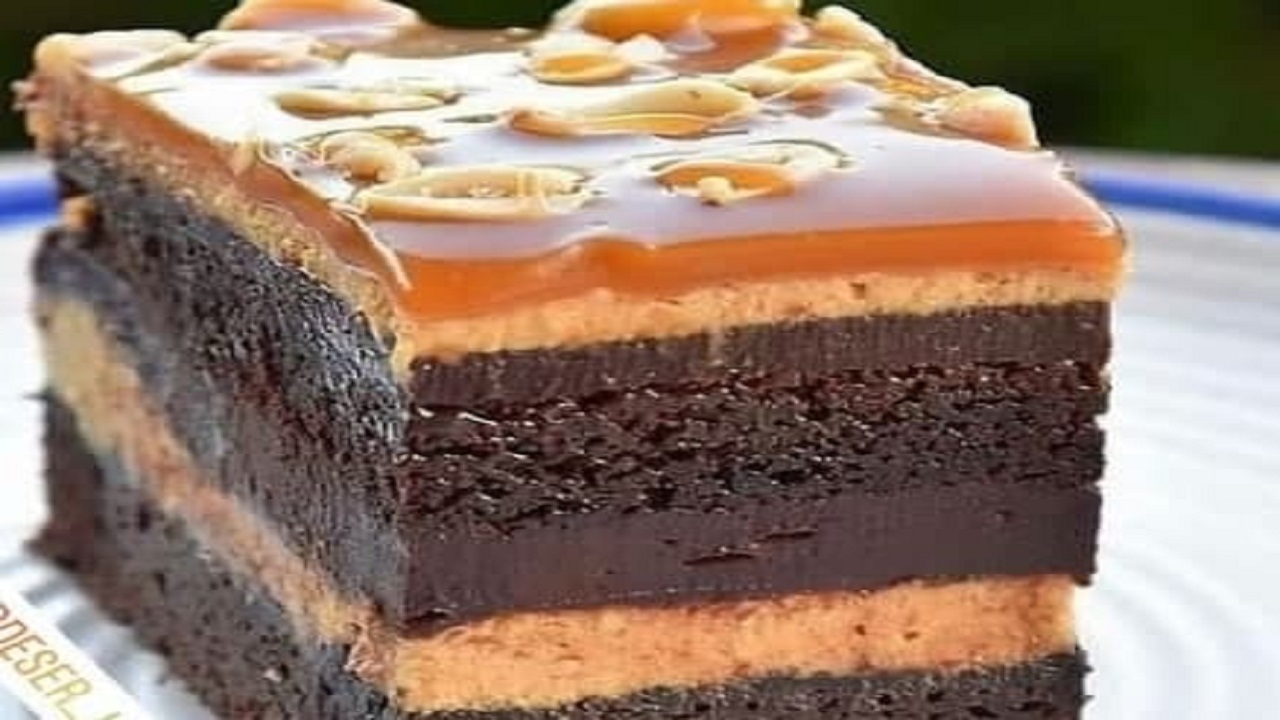 طرز تهیه کیک بادام زمینی