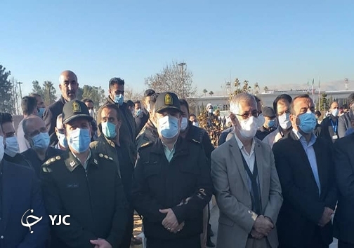 استقبال از پیکر مطهر ۱۵ شهید گمنام دوران دفاع مقدس در شیراز