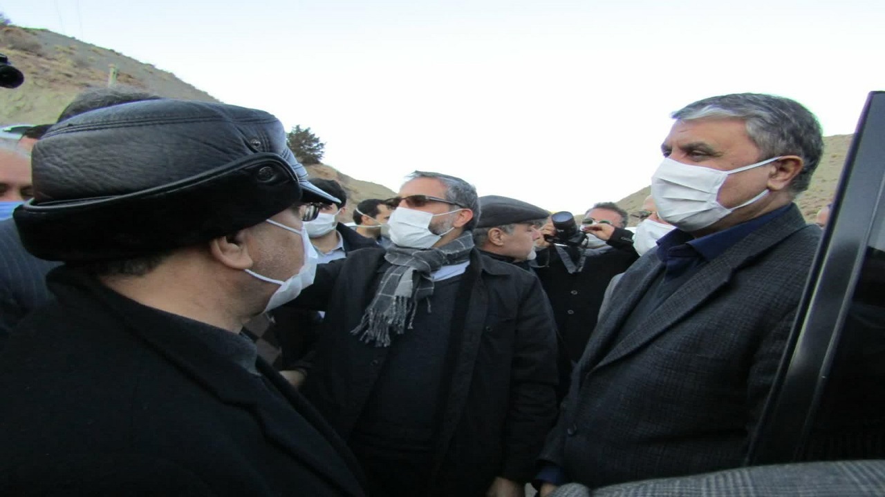 ورود وزیر راه و شهرسازی به استان سمنان