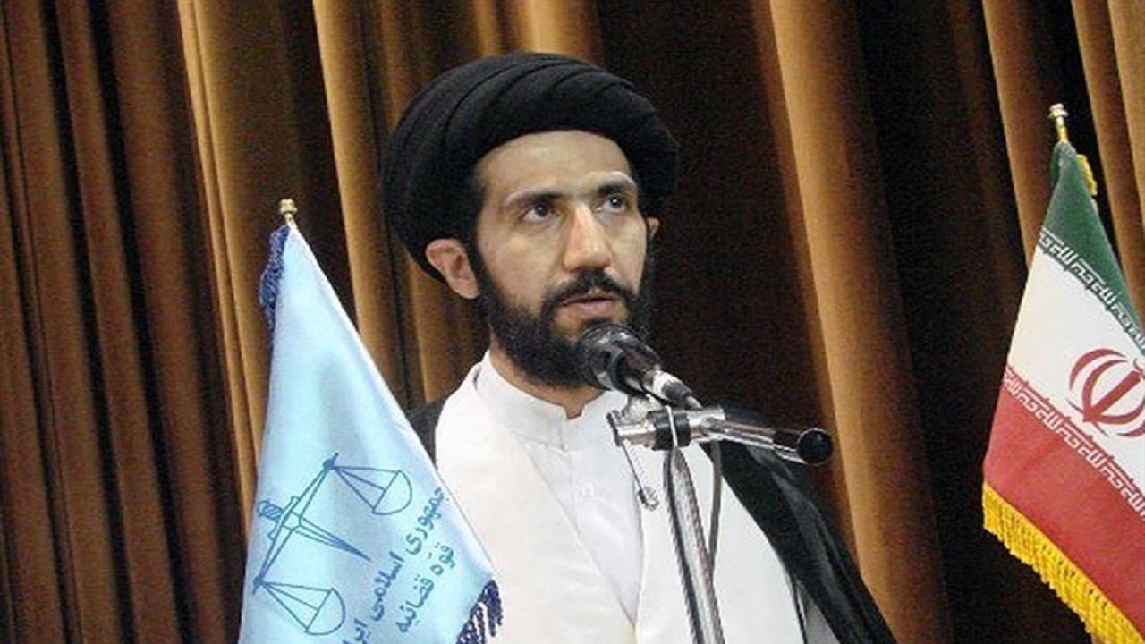 انقلاب اسلامی نماد حاکمیت دین در زندگی مردم است