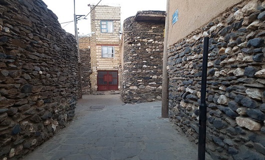 خانههای صنعتی، تهدیدی برای تخریب هویت روستای رنسانسی ایران خانههای صنعتی، تهدیدی برای تخریب هویت روستای رنسانسی ایران