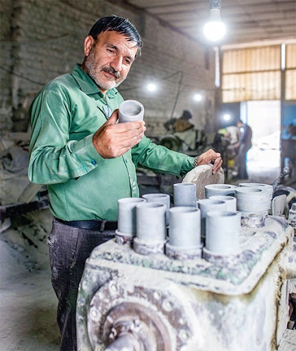  نابودی معادن سنگ مشهد به ریشه ی سنگ تراشی