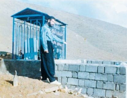 شهیدی که با دستان خودش مزارش را آماده کرد