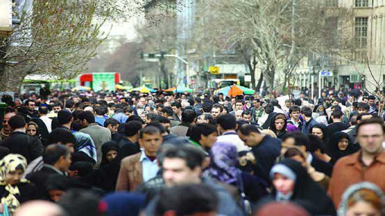 عناصر فرهنگی باید در جامعه تقویت شوند