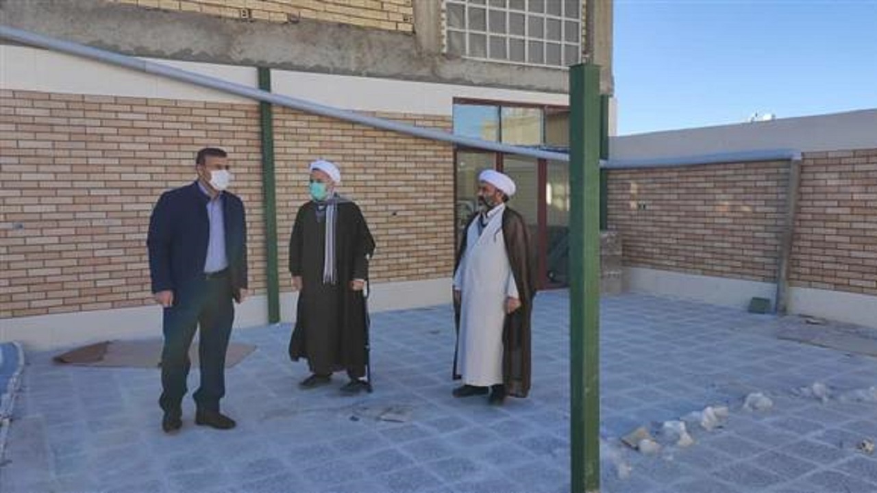 پیشرفت ۴۰ درصدی ساختمان حوزه علمیه بروجن