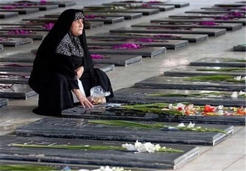 مادران شهدا پیروی از حضرت زهرا (س) را در عمل ثابت کردند