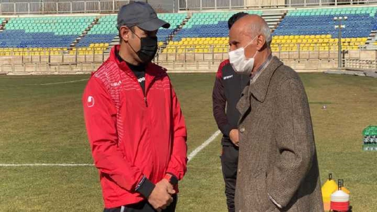 سیم خاردار فوتبال ایران در محل تمرین پرسپولیس